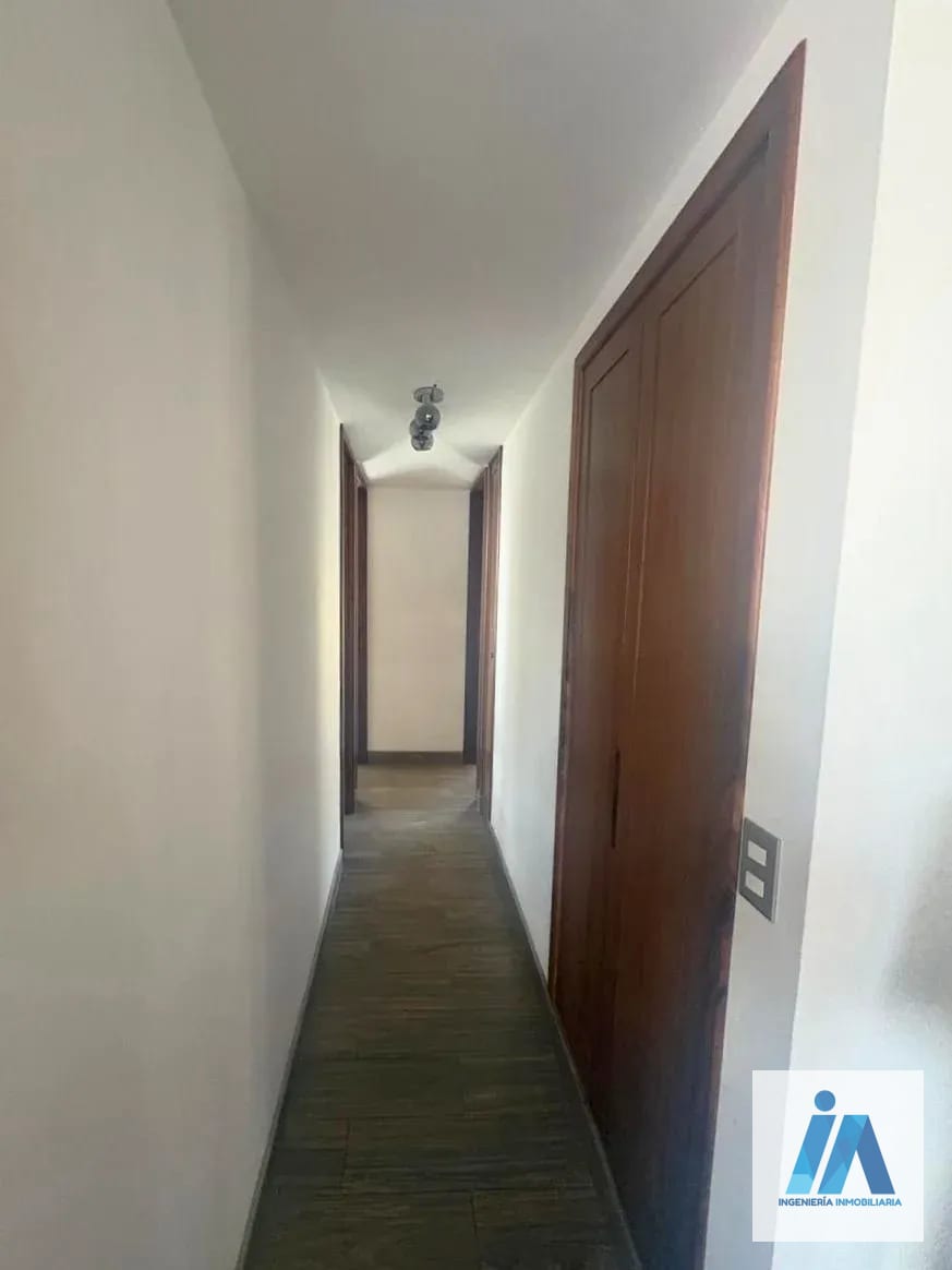APARTAMENTO REMODELADO EN VENTAšJardines de la Villa, Zona 10 ā Apartamento en Venta en Zona 10, Guatemala, Ciudad ā foto 5 de 10