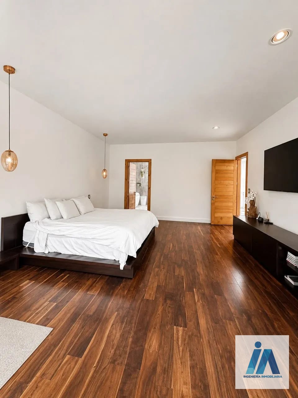 DISEÑO, LUJO Y EXCLUSIVIDAD 📍 Condominio Las Luces, Km 13.5, CAES — Casa en Venta en Las Luces, Carretera a El Salvador, Guatemala, Ciudad — foto 8 de 12