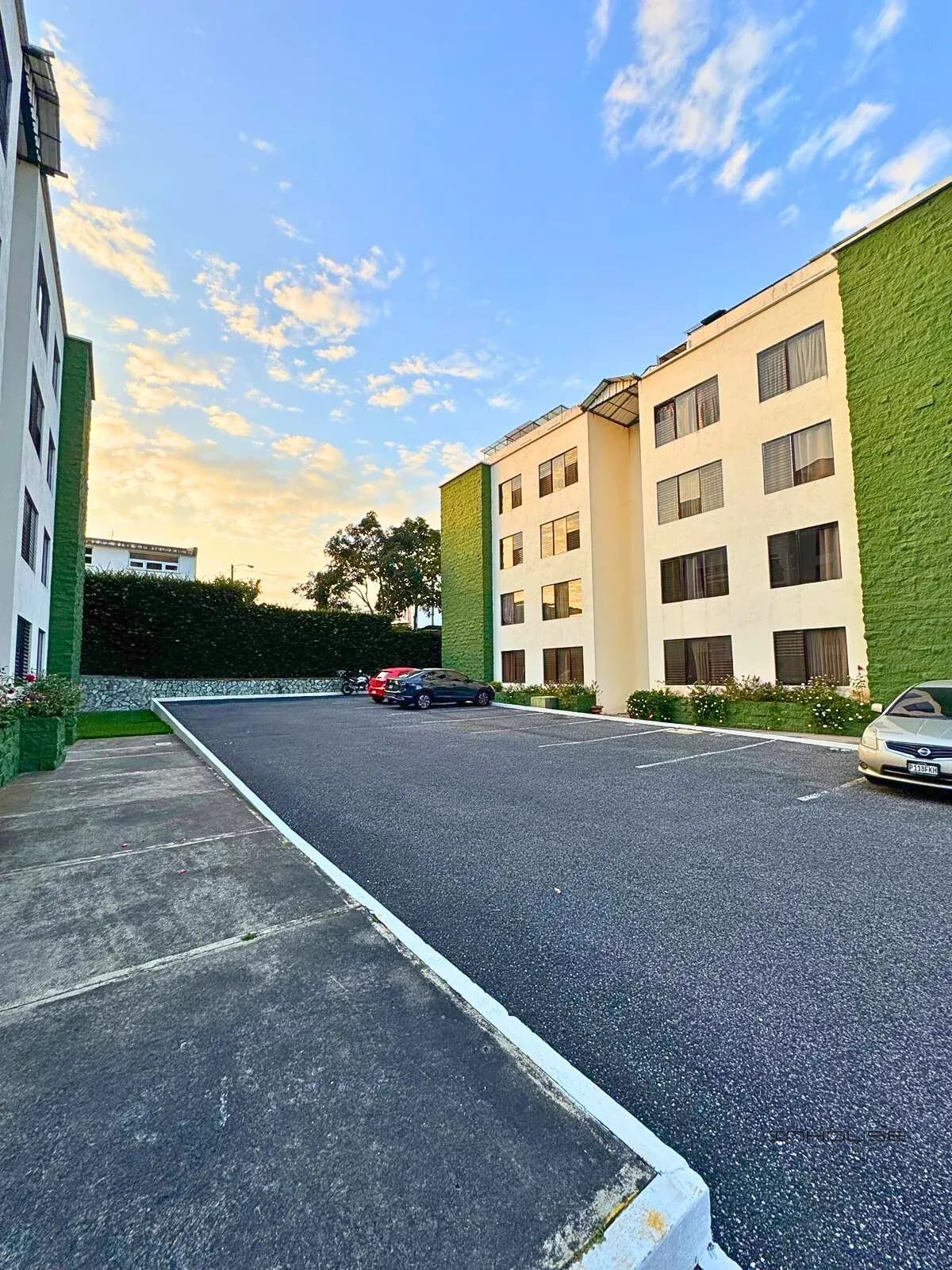 Apartamento en Renta en Zona 16 Santa Amelia — Apartamento en Alquiler en Santa Amelia, Zona 16, Guatemala, Ciudad — foto 1 de 9