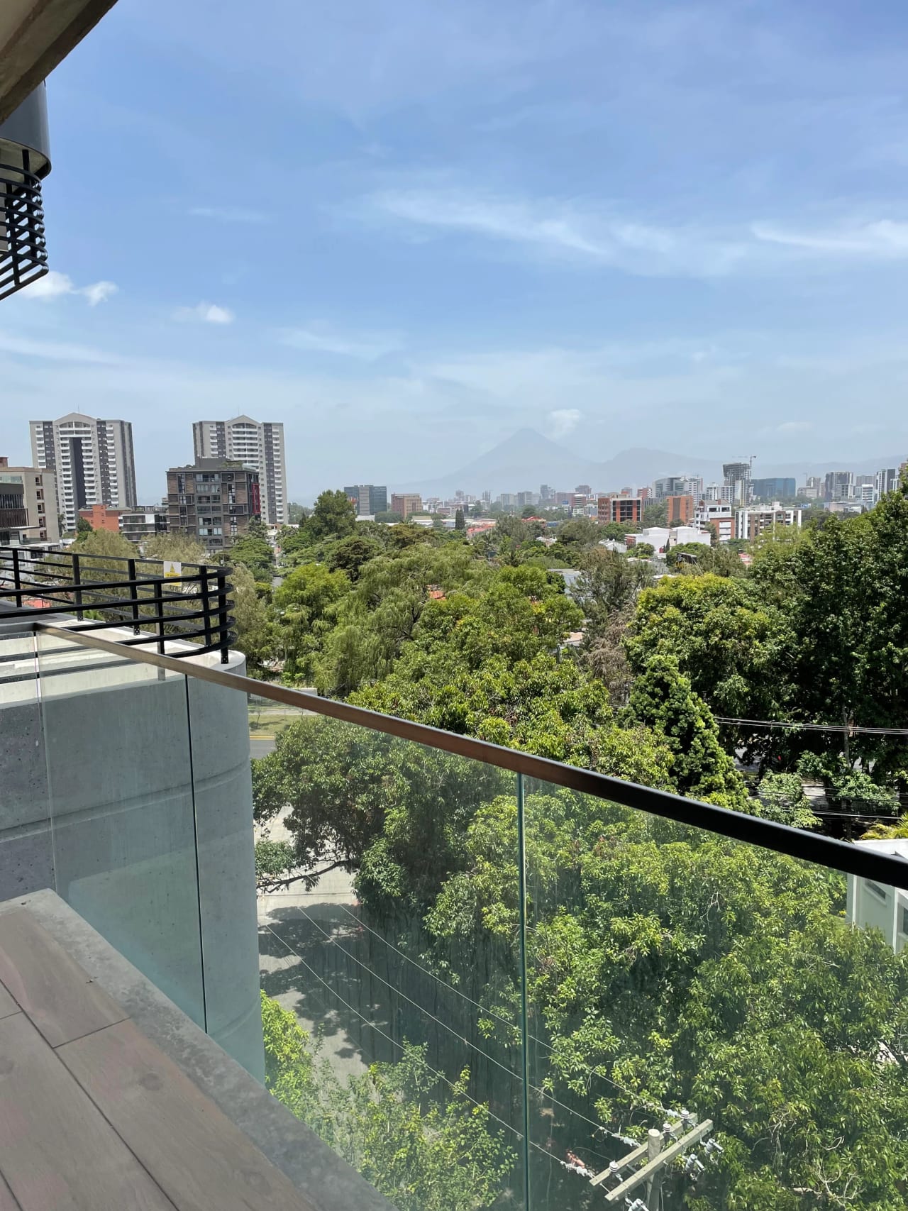 Apartamento de 2 Habitaciones en zona 15 Vista Hermosa 1 — Apartamento en Alquiler en Vista Hermosa I, Zona 15, Guatemala, Ciudad — foto 11 de 16