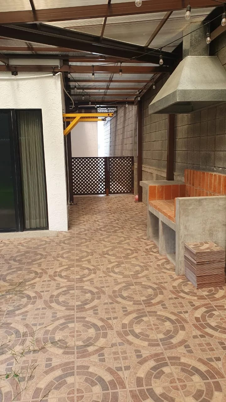 Casa en Venta Zona 16 en Portal de San Isidro I + 1 — Casa en Venta en Portal de San Isidro I, Zona 16, Guatemala, Ciudad — foto 9 de 17