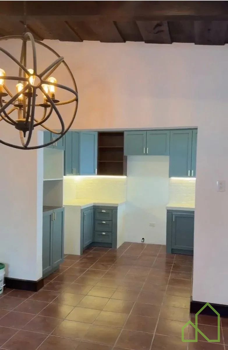 Casa Remodelada en Venta Portal de Antigua — Casa en Venta en Antigua, Sacatepéquez — foto 3 de 9