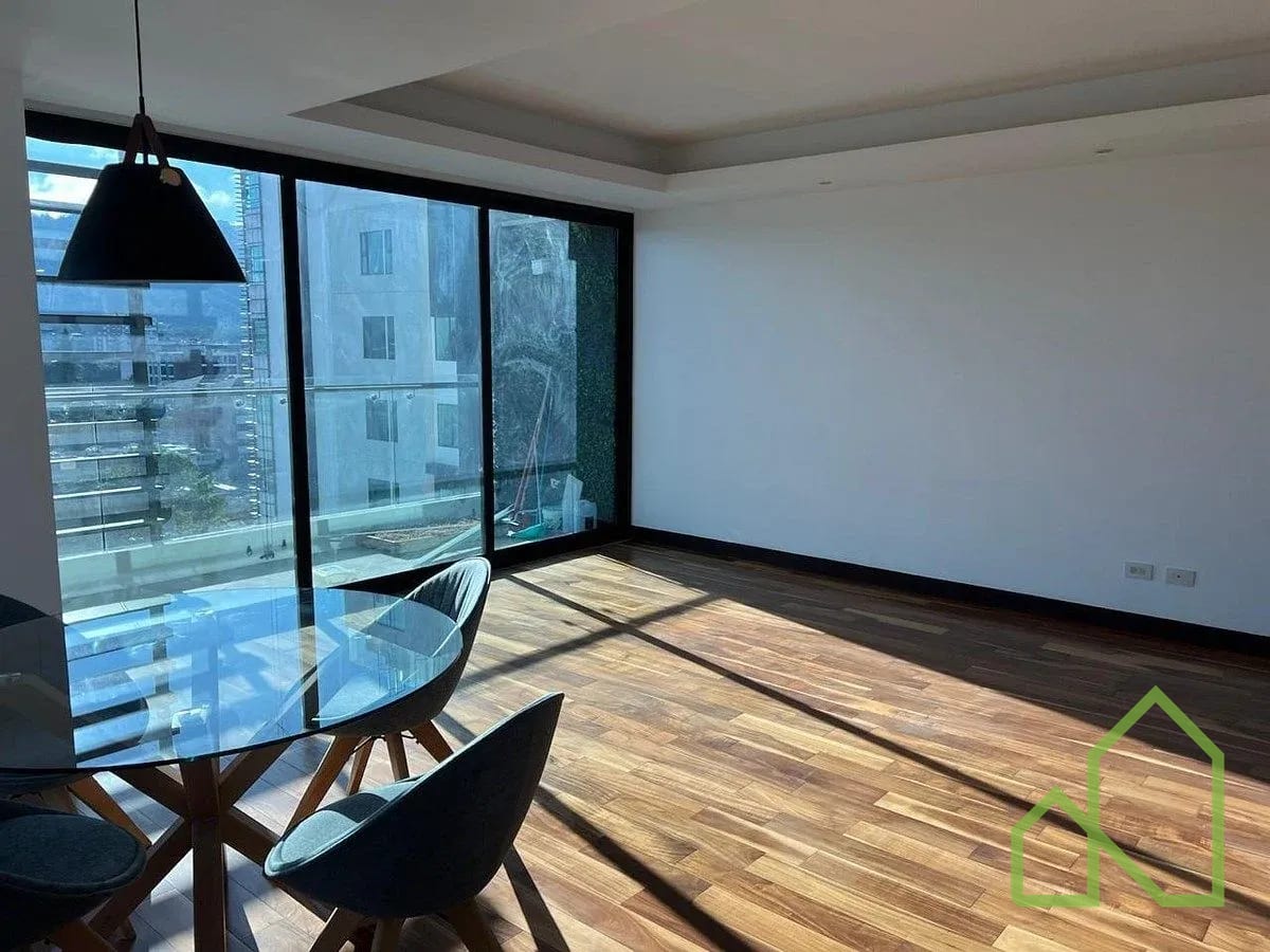 Alquiler de Apartamento 3 dormitorios LIV zona 15 — Apartamento en Alquiler en LIV, Zona 15, Guatemala, Ciudad — foto 2 de 15