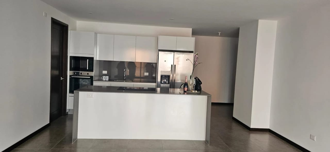Albero San Lazaro zona 15, Apartamento en renta — Apartamento en Venta en Albero San Lazaro, Zona 15, Guatemala, Ciudad — foto 5 de 11