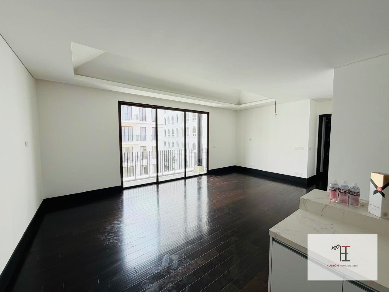Rento Penthouse para estrenar en Edificio Nogales, zona 16 Cayalá — Apartamento en Alquiler en Nogales de Cayalá, Zona 16, Guatemala, Ciudad — foto 3 de 6