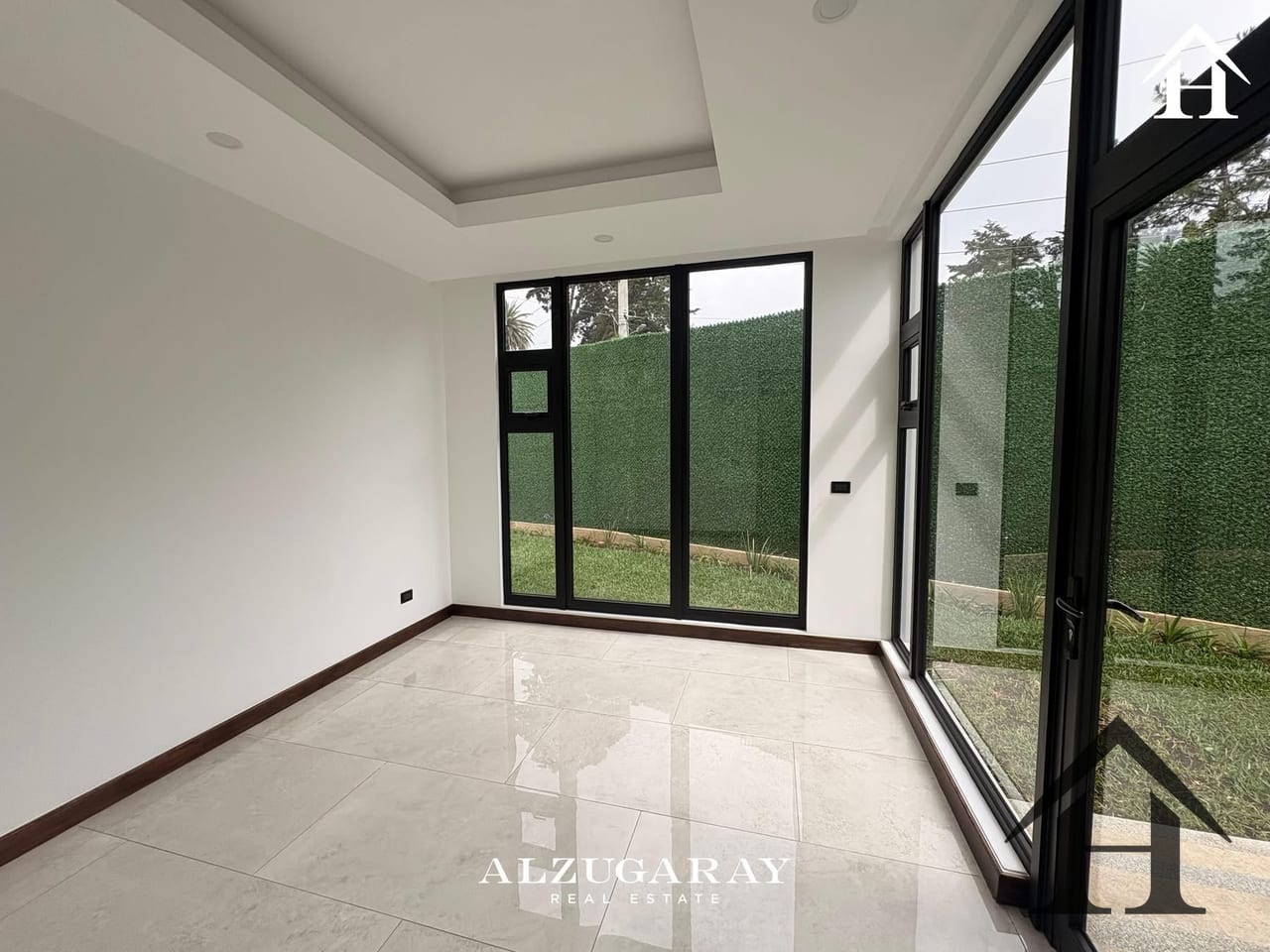 2 casas para estrenar km17.5 Carr a el salv (Cond de 2 casas) — Casa en Venta en Arrazola I, Carretera a El Salvador, Guatemala, Ciudad — foto 5 de 10