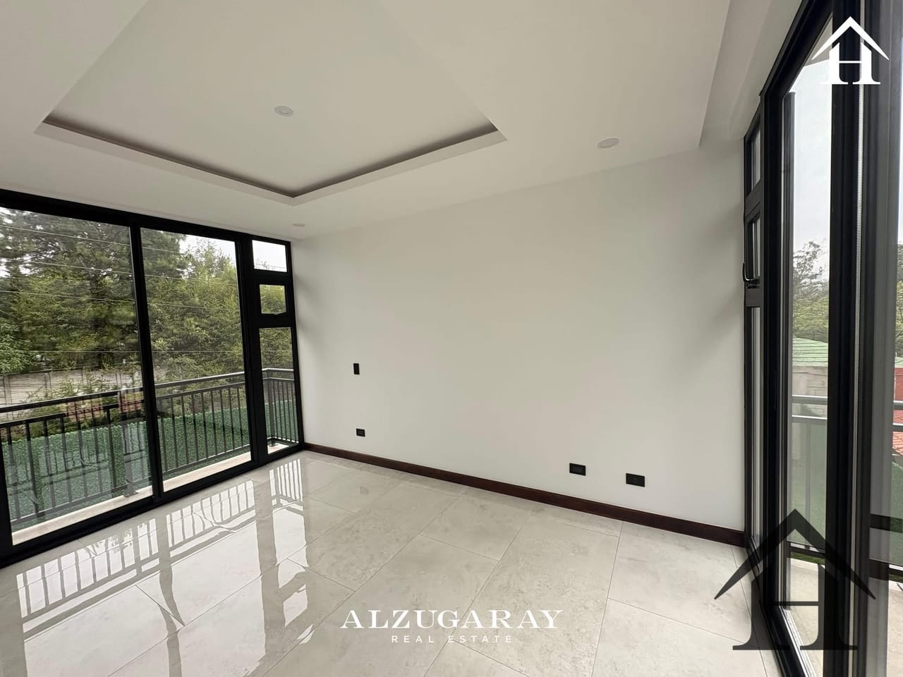 2 casas para estrenar km17.5 Carr a el salv (Cond de 2 casas) — Casa en Venta en Arrazola I, Carretera a El Salvador, Guatemala, Ciudad — foto 9 de 10