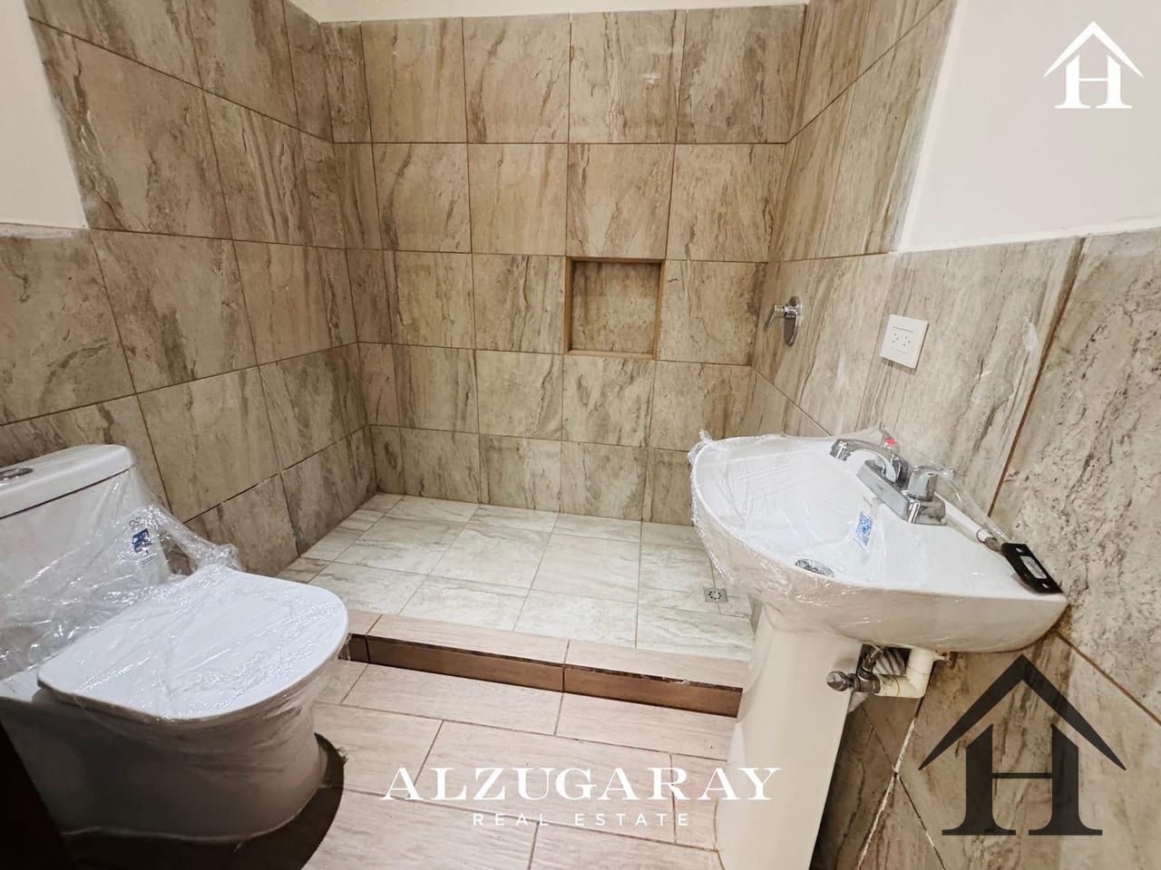 Casa para estrenar Condominio Hacienda San Juan — Casa en Venta en Alotenango, Sacatepéquez — foto 10 de 11