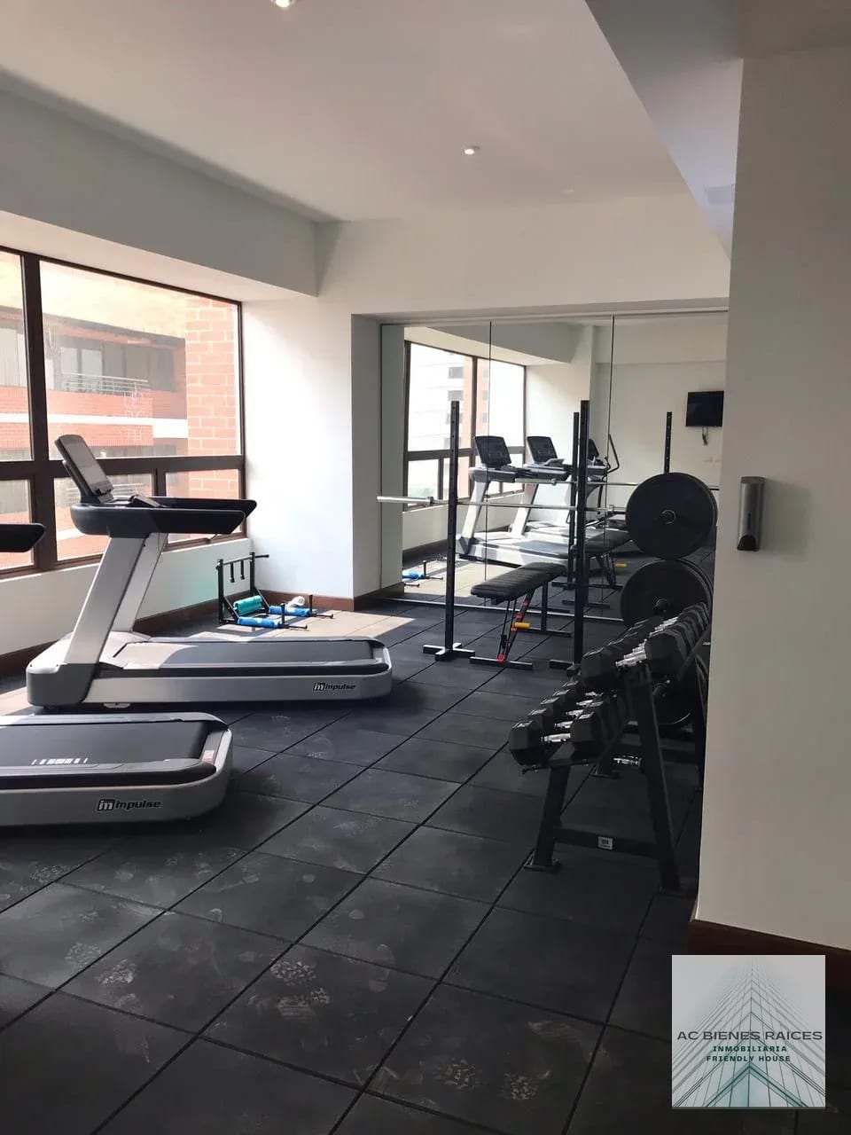 A un paso de Oakland Renta 1 habitación amueblado — Apartamento en Venta en Salvattore, Zona 10, Guatemala, Ciudad — foto 12 de 13