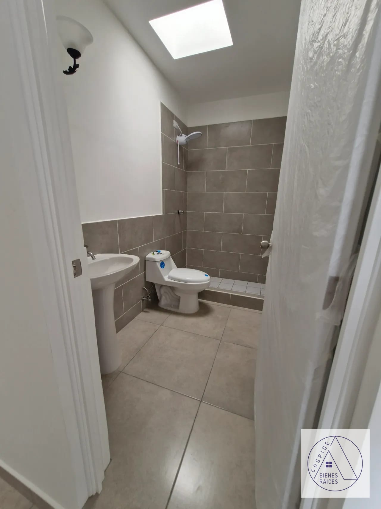 Lo de Valdez Alquilo Apartamento para estrenar km 20 — Apartamento en Alquiler en San José Pinula, Guatemala, Ciudad — foto 6 de 8