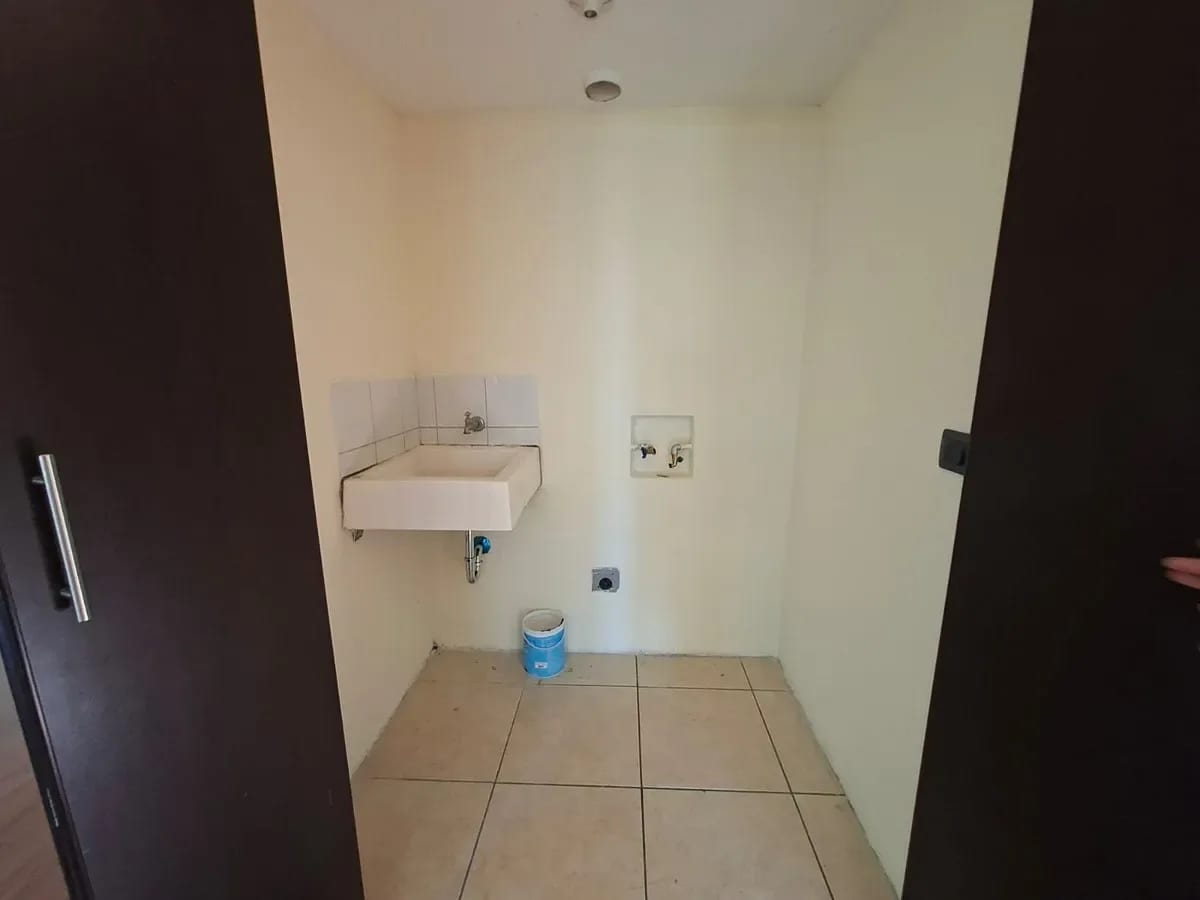 Apartamento con balcón | Jardines de Las Charcas | Zona 11 - Alquilo — Apartamento en Alquiler en Jardines de Las Charcas, Zona 11, Guatemala, Ciudad — foto 14 de 17
