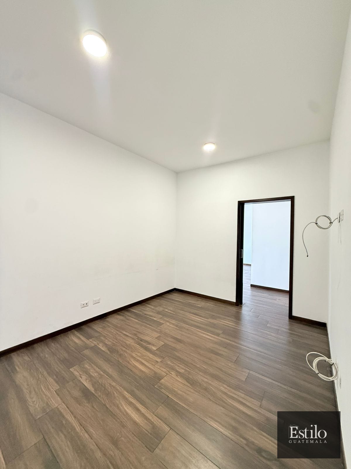 Precioso Apartamento Con Dorm De Servicio Z.10 — Apartamento en Venta en Casa Acueducto, Zona 10, Guatemala, Ciudad — foto 8 de 17
