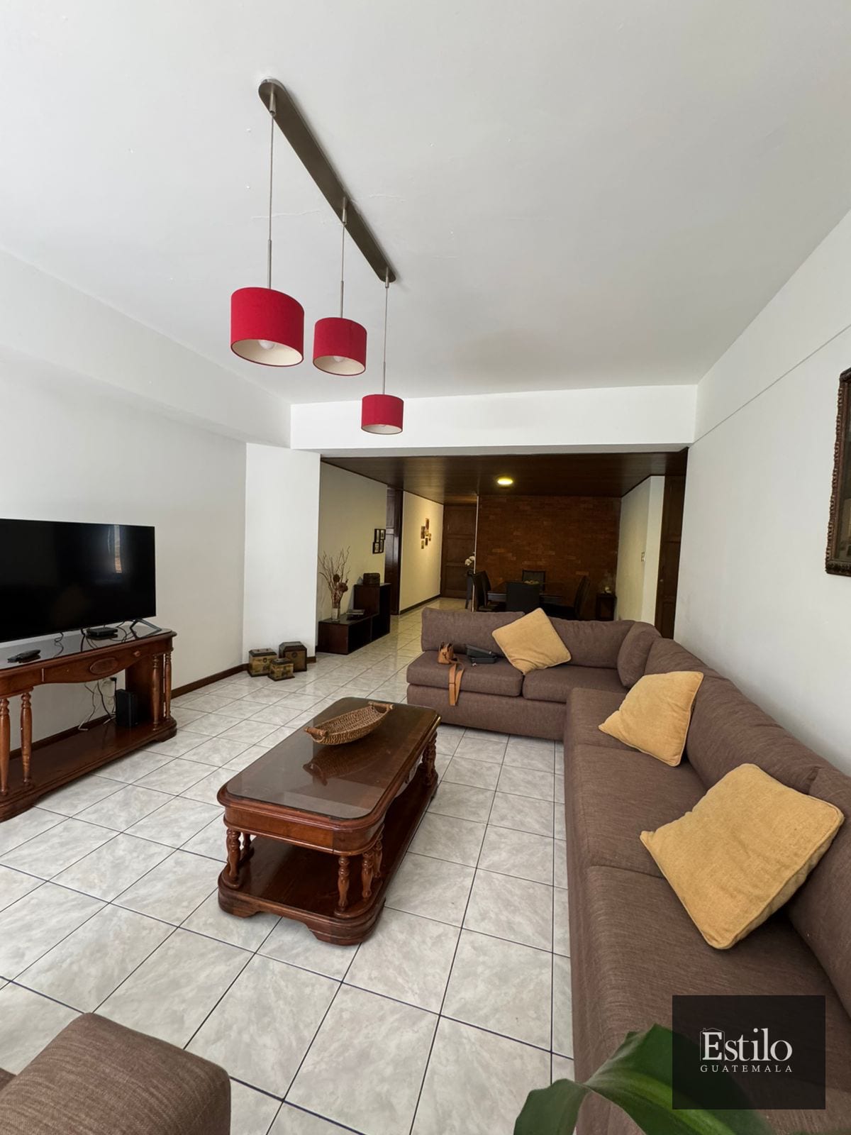Hermoso Apartamento Con Balcón Z.10 Santa Clara — Apartamento en Alquiler en Santa Clara II, Zona 10, Guatemala, Ciudad — foto 9 de 12