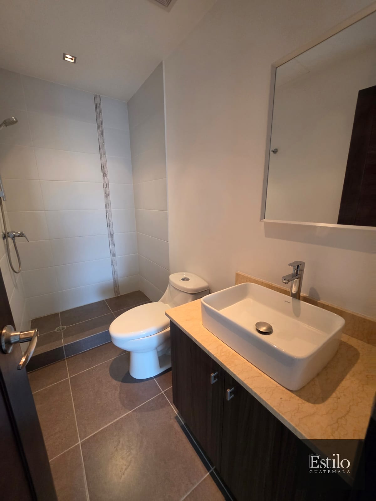 Hermoso Apartamento En Venta Y Alquiler Z.10 — Apartamento en Venta en Neo Apartamentos, Zona 10, Guatemala, Ciudad — foto 14 de 16