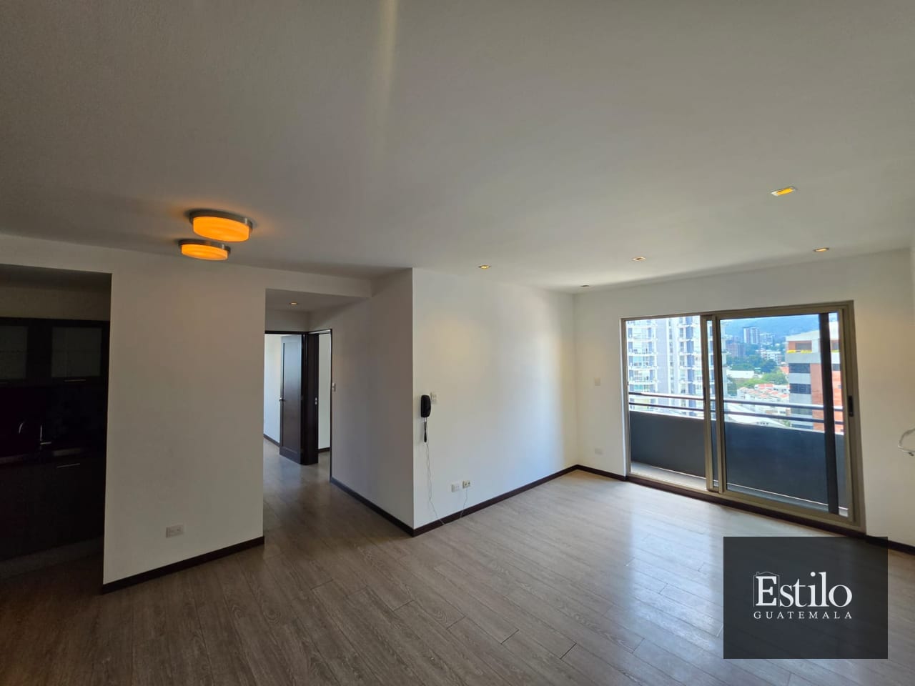 Hermoso Apartamento En Venta Y Alquiler Z.10 — Apartamento en Venta en Neo Apartamentos, Zona 10, Guatemala, Ciudad — foto 5 de 16