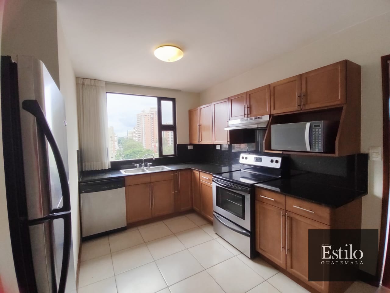 Espectacular Apartamento en Z.14 Con Cuarto De Servicio — Apartamento en Alquiler en Chatelet, Zona 14, Guatemala, Ciudad — foto 4 de 9