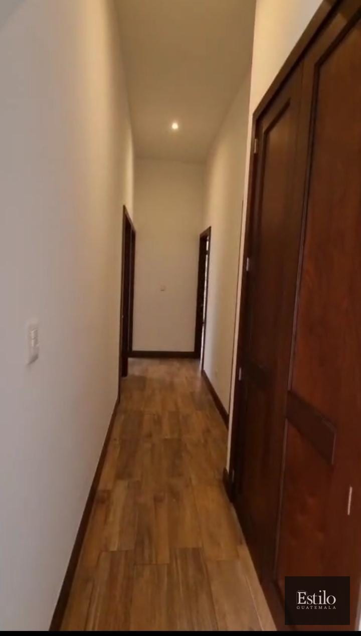 Precioso Apartamento En Alquiler Salvattore Z.10 — Apartamento en Alquiler en Salvattore, Zona 10, Guatemala, Ciudad — foto 4 de 11