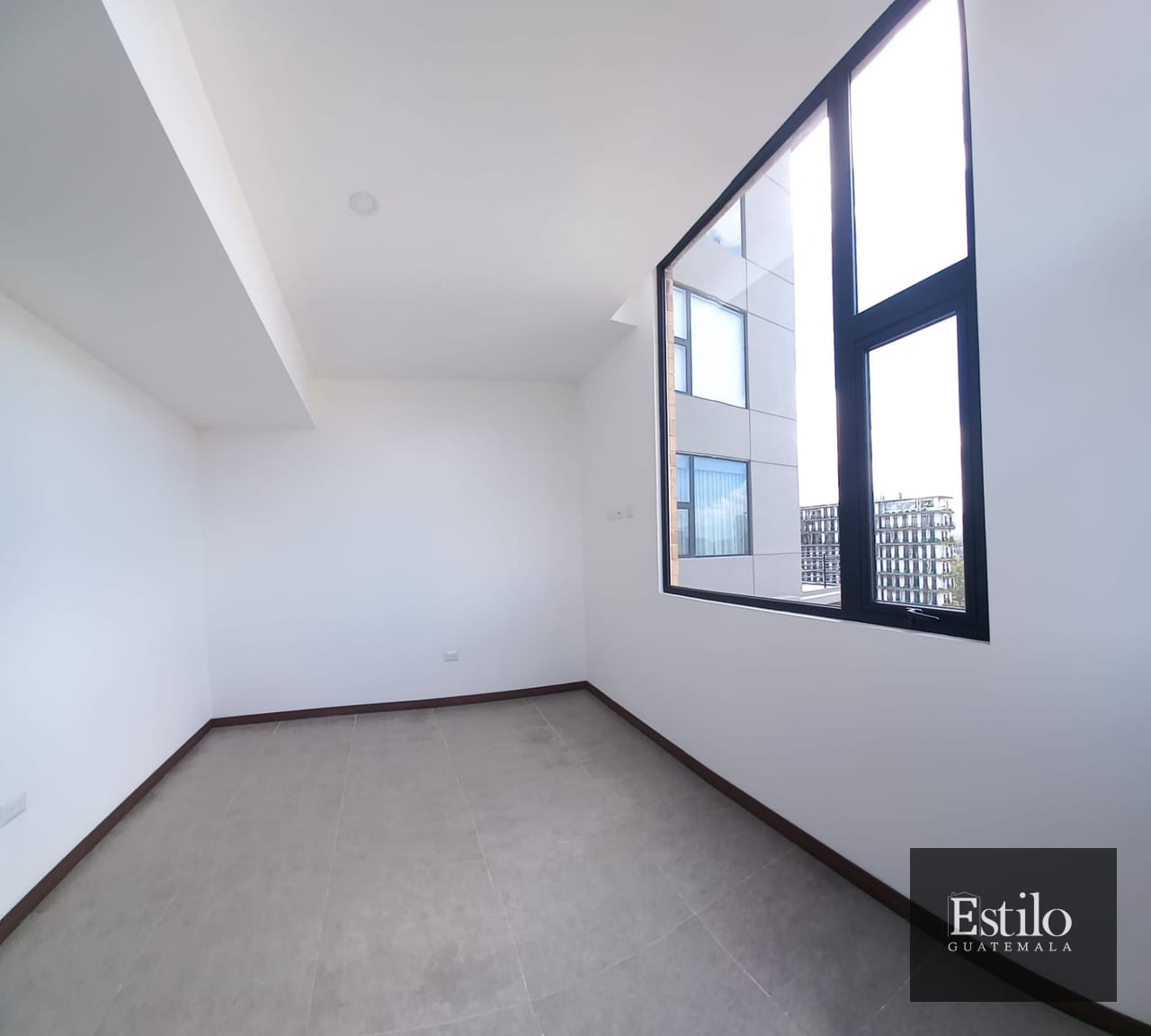 Precioso Apartamento Con Balcón En Venta. — Apartamento en Venta en Mira, Zona 10, Guatemala, Ciudad — foto 7 de 8