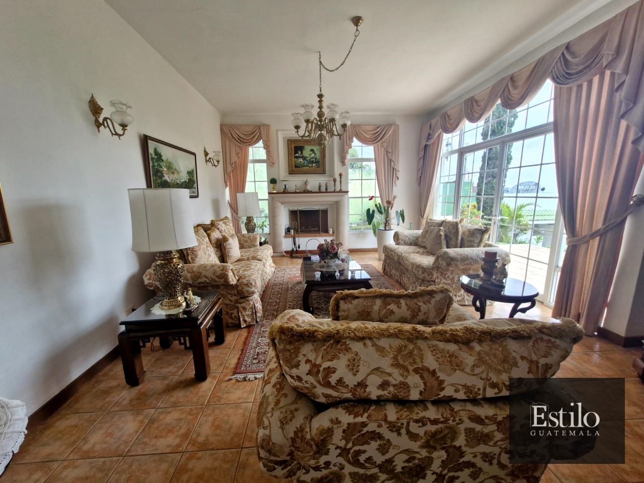 Hermosa y Elegante Casa En las Cumbres — Casa en Venta en Las Cumbres, Zona 16, Guatemala, Ciudad — foto 7 de 10