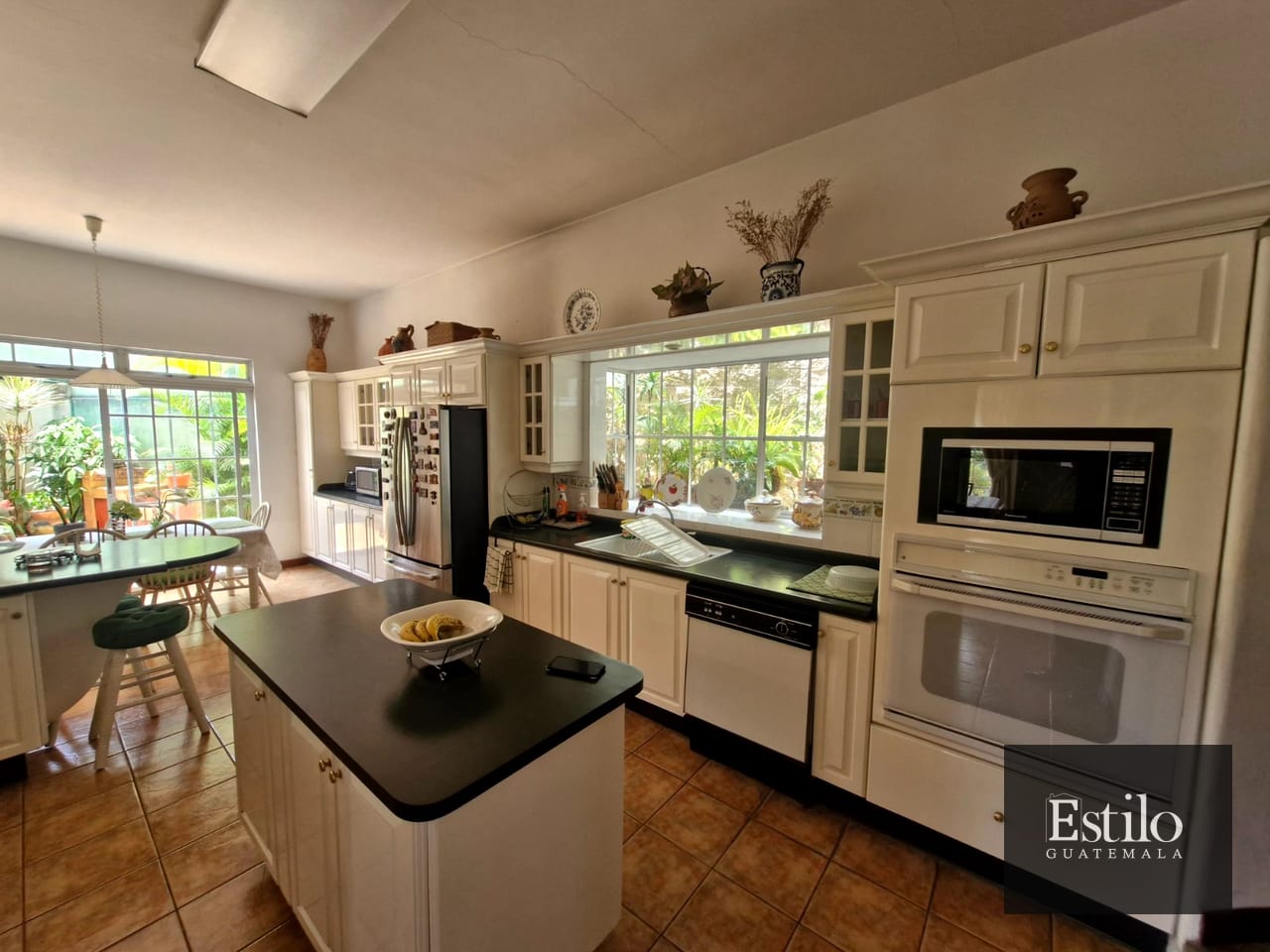 Hermosa y Elegante Casa En las Cumbres — Casa en Venta en Las Cumbres, Zona 16, Guatemala, Ciudad — foto 8 de 10