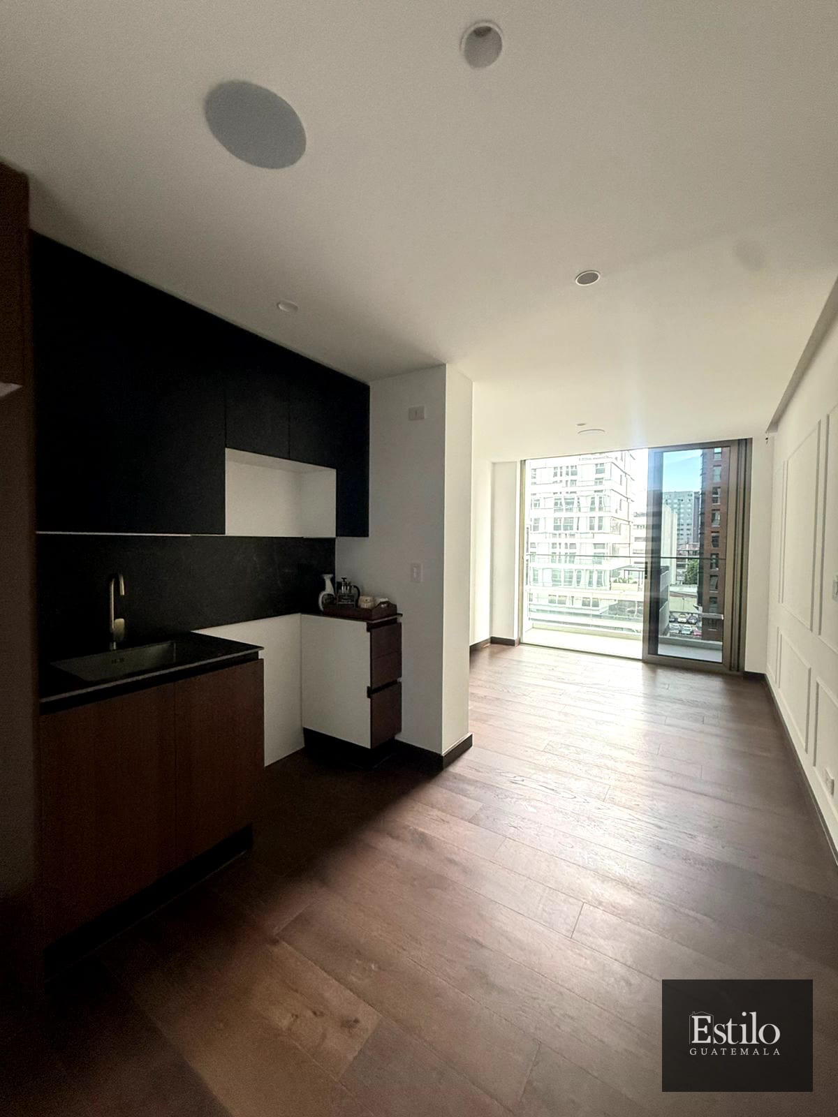 Hermoso Apartamento A Super Precio — Apartamento en Venta en Zona 10, Guatemala, Ciudad — foto 4 de 11