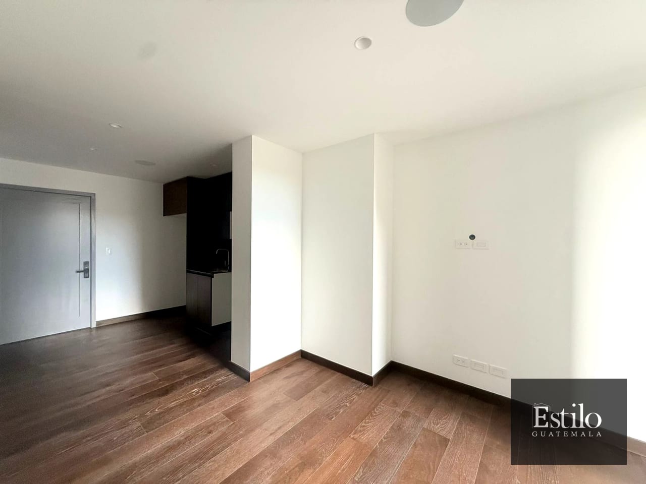 Hermoso Apartamento A Super Precio — Apartamento en Venta en Zona 10, Guatemala, Ciudad — foto 5 de 11