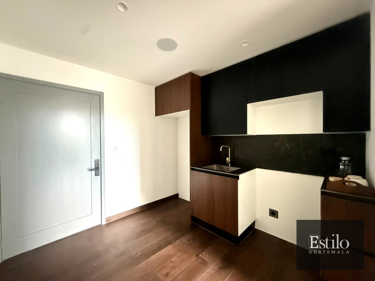 Hermoso Apartamento A Super Precio — Apartamento en Venta en Zona 10, Guatemala, Ciudad — foto 6 de 11