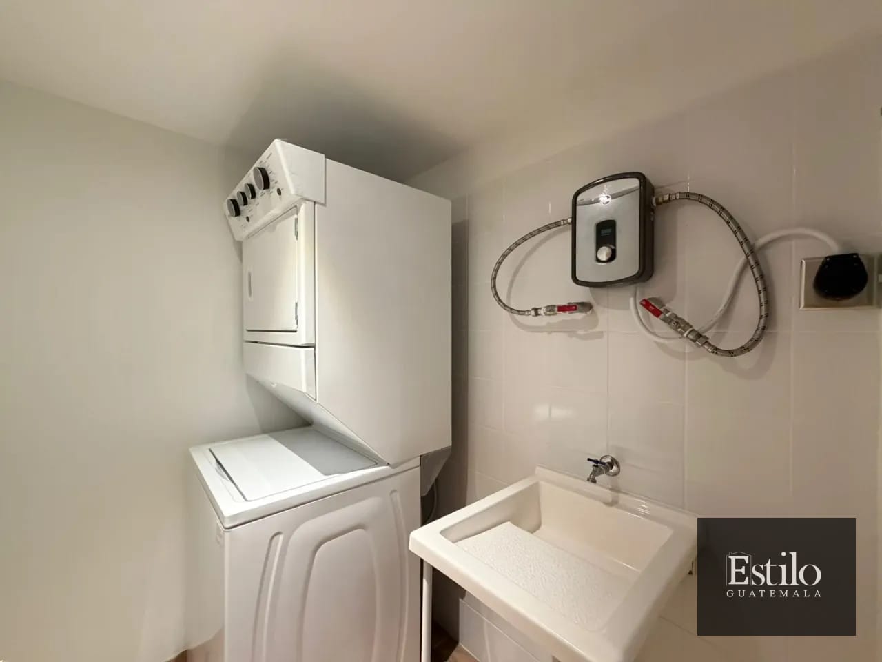 Precioso Apartamento Con Salida Al Jardín Z.9 — Apartamento en Venta en Cendana, Zona 9, Guatemala, Ciudad — foto 12 de 13