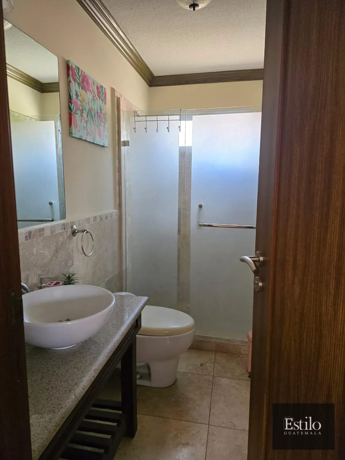 Espectacular Casa En Venta — Casa en Venta en Villas de San Martin de Allende, Carretera a El Salvador, Guatemala, Ciudad — foto 15 de 16