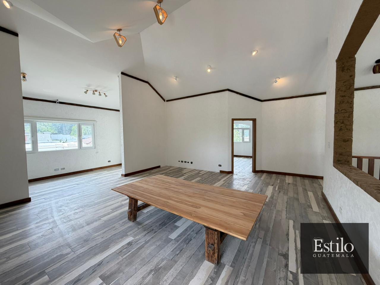 Espectacular Casa Estilo Mansión — Casa en Venta en Carretera a El Salvador, Guatemala, Ciudad — foto 10 de 15