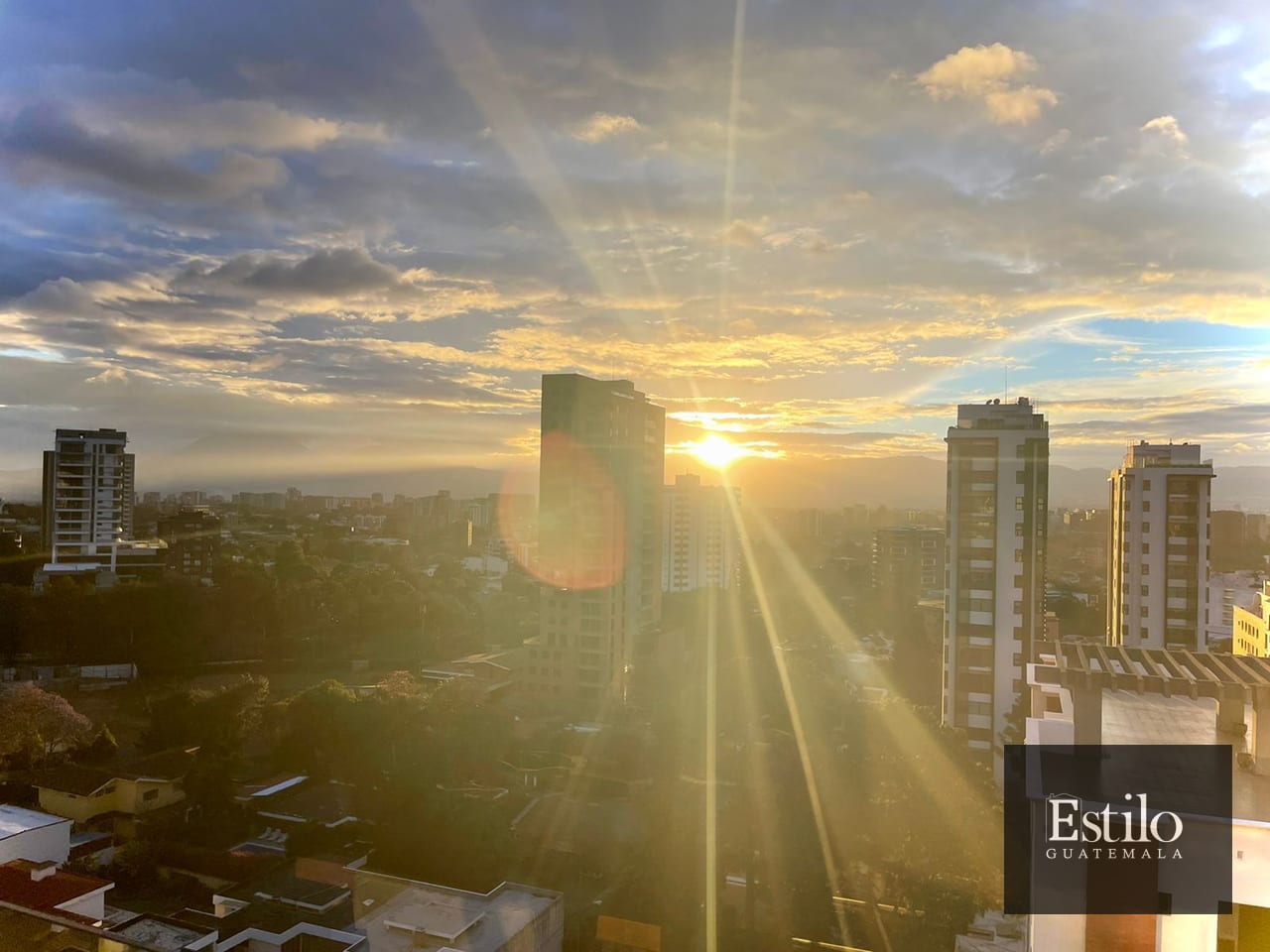 Espectacular Penthouse En Renta — Apartamento en Alquiler en Midori, Zona 15, Guatemala, Ciudad — foto 16 de 17