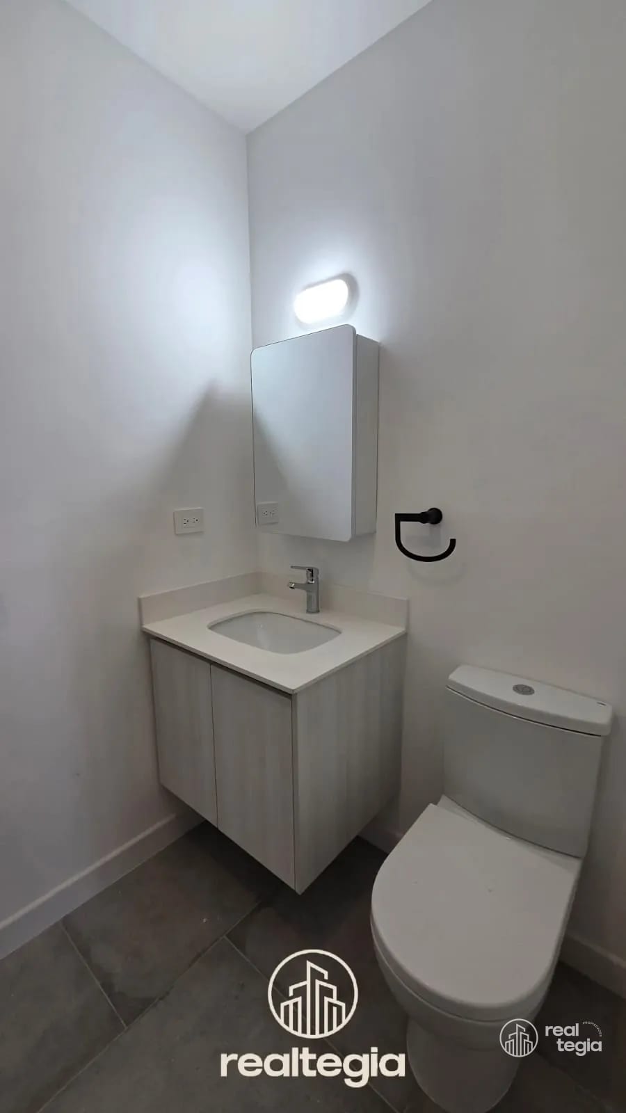 Apartamento en Antares de Cayalá Zona 16 — Apartamento en Alquiler en Zona 16, Guatemala, Ciudad — foto 7 de 10