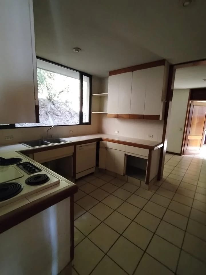 Casa en Venta Km.9.8 Carretera a El Salvador COD.DC36481 — Casa en Venta en Carretera a El Salvador, Guatemala, Ciudad — foto 9 de 17