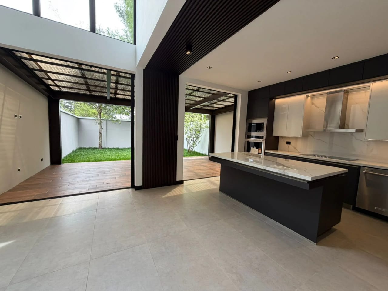 Casa Nueva para Estrenar – el Tajín KM 18 CES — Casa en Venta en El Tajin, Carretera a El Salvador, Guatemala, Ciudad — foto 14 de 17