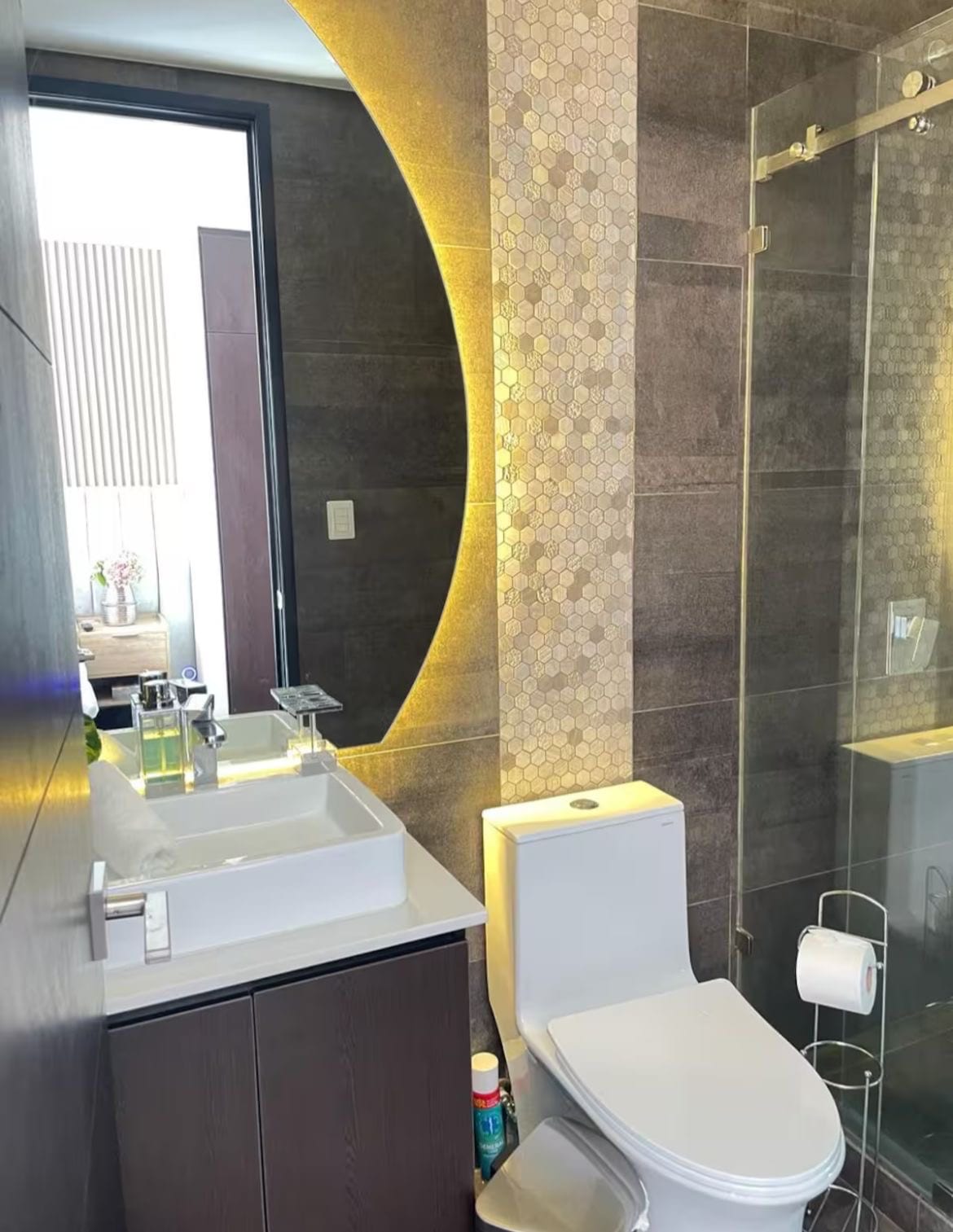 Moderno y Lujoso apto en renta zona 15 cerca de Cayala — Apartamento en Alquiler en Zona 15, Guatemala, Ciudad — foto 6 de 12