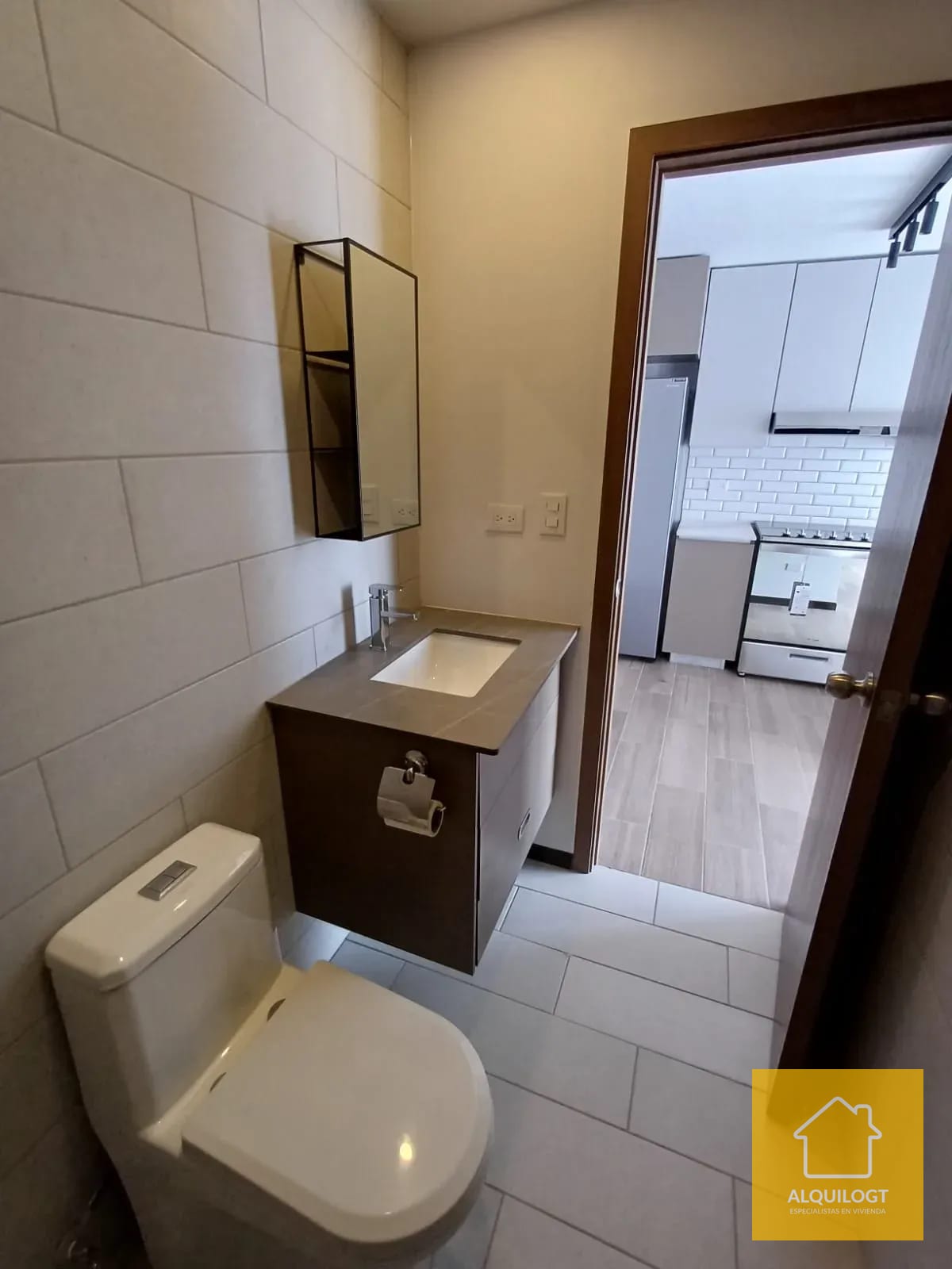 Apartamento Cerca de Oakland y la Estación Zona 10 de 1 Hab AGT2997 — Apartamento en Alquiler en Biko, Zona 10, Guatemala, Ciudad — foto 8 de 13