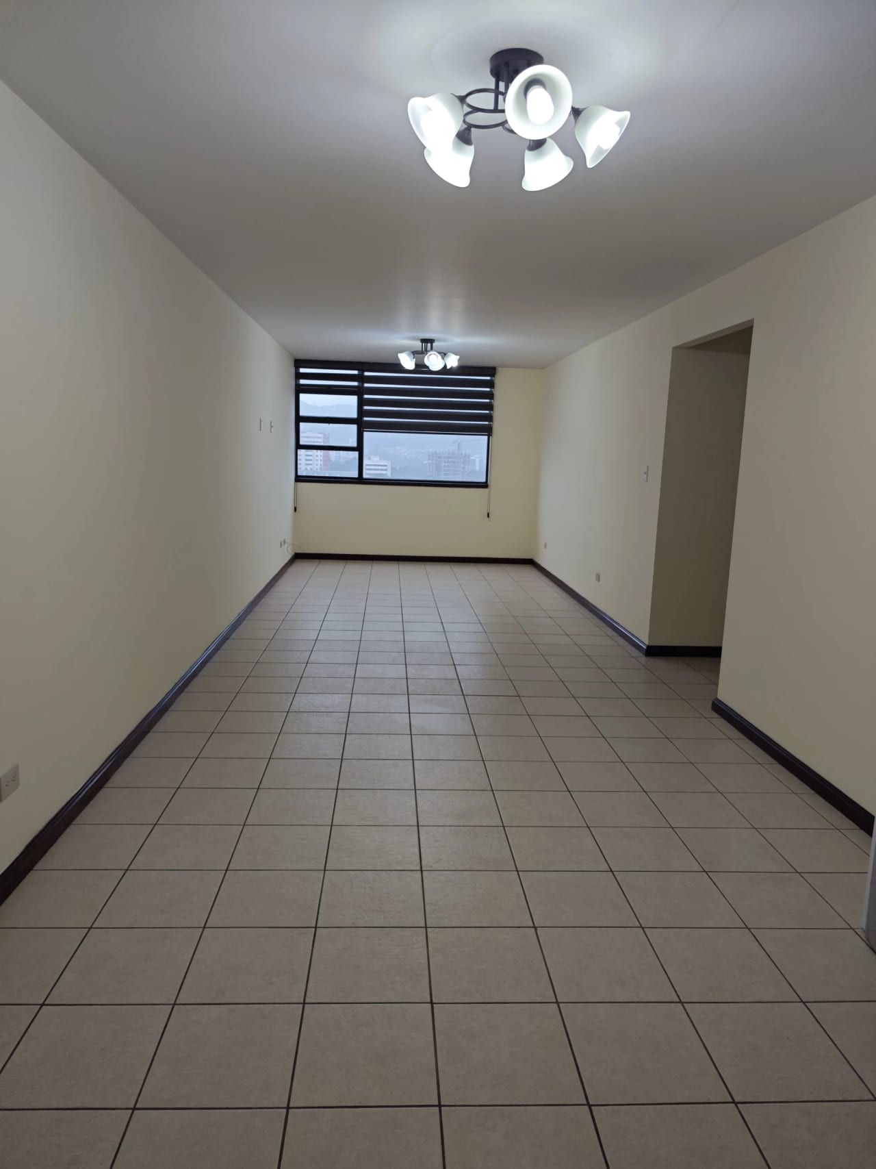 Apartamento en Santorini américas, excelente ubicación — Apartamento en Alquiler en Zona 14, Guatemala, Ciudad — foto 1 de 12