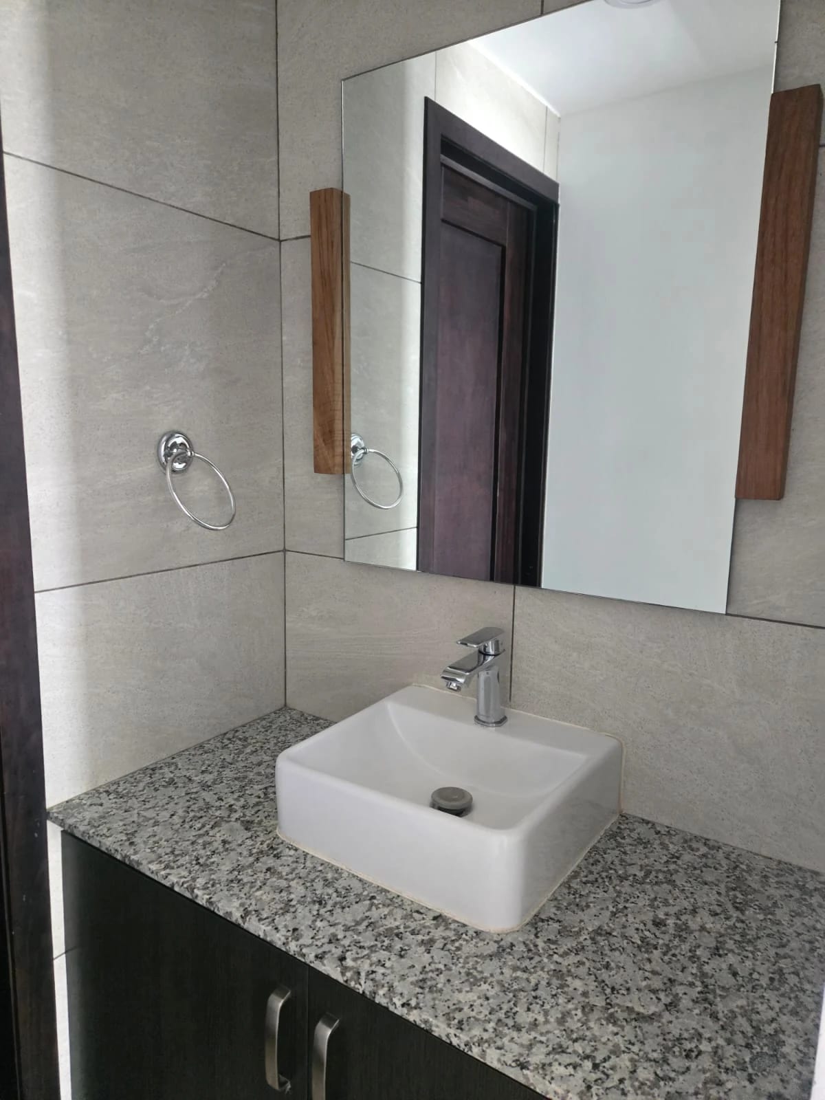 Apartamento en Edificio Tres15 zona 13 — Apartamento en Alquiler en Zona 14, Guatemala, Ciudad — foto 4 de 10