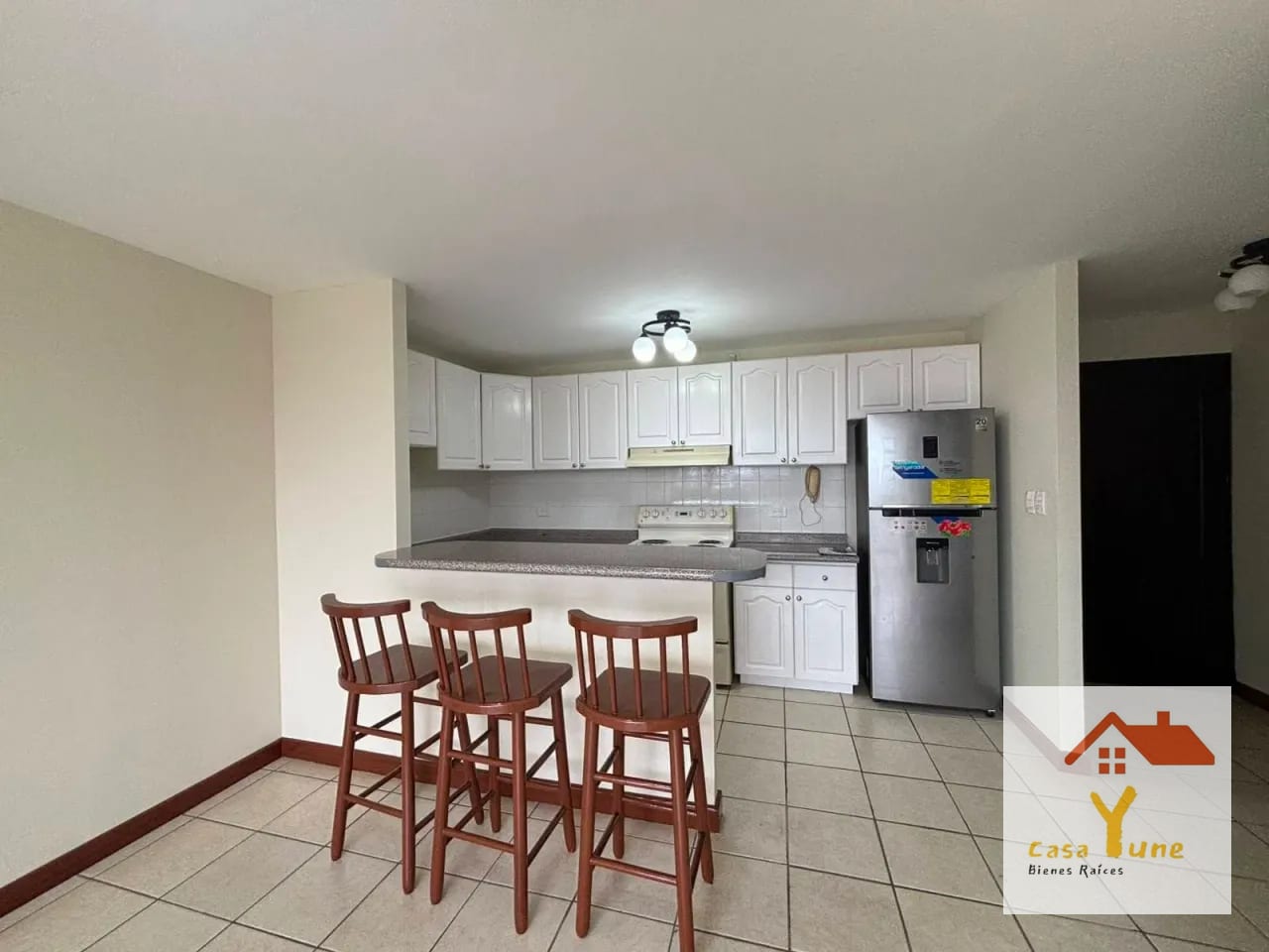 Apartamento en alquiler zona 14 Santorini — Apartamento en Alquiler en Santorini, Zona 14, Guatemala, Ciudad — foto 4 de 17