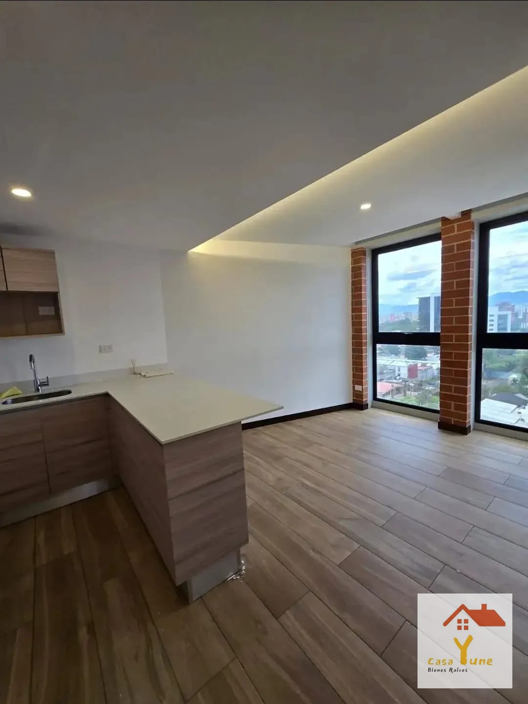 Apartamento en alquiler zona 14 Terra Delfines — Apartamento en Alquiler en Torre Delfines, Zona 14, Guatemala, Ciudad — foto 1 de 8
