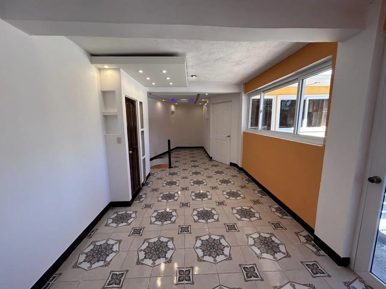 Venta de casa en San Lucas Sacatepequez — Casa en Venta en San Lucas Sacatepéquez, Sacatepéquez — foto 5 de 17