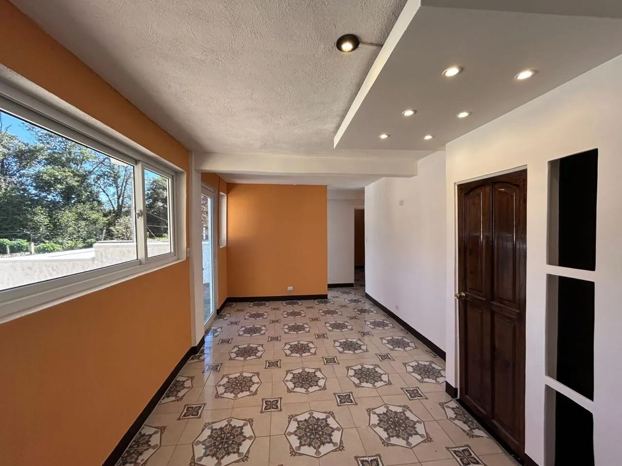 Venta de casa en San Lucas Sacatepequez — Casa en Venta en San Lucas Sacatepéquez, Sacatepéquez — foto 10 de 17