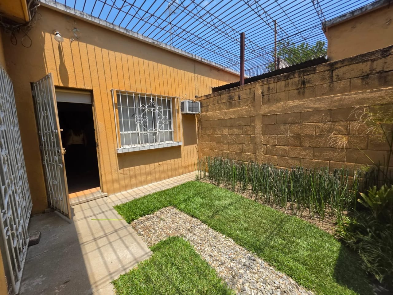 Casa en Alquiler para Oficina, a Puerta Cerrada, zona 10 — Casa en Alquiler en Zona 10, Guatemala, Ciudad — foto 9 de 10