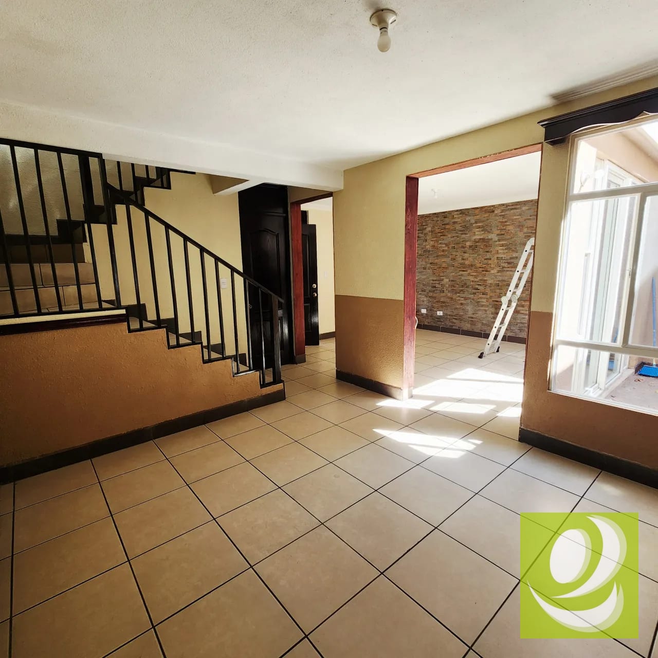 Vendo casa en Res. Los Olivos z. 18 — Casa en Venta en los olivos, Zona 18, Guatemala, Ciudad — foto 2 de 9