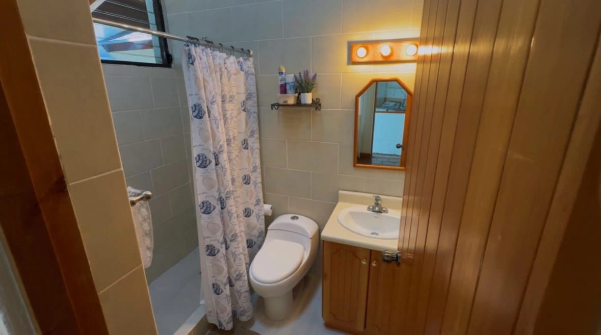 La Cañada de Atitlan, Espectacular propiedad en venta en la mejor ubicación y urbanización de Panajachel. — Casa vacacional en Venta en Panajachel, Sololá — foto 13 de 17