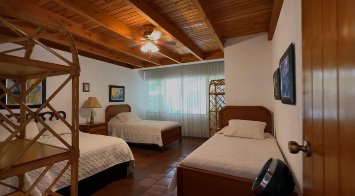 La Cañada de Atitlan, Espectacular propiedad en venta en la mejor ubicación y urbanización de Panajachel. — Casa vacacional en Venta en Panajachel, Sololá — foto 17 de 17