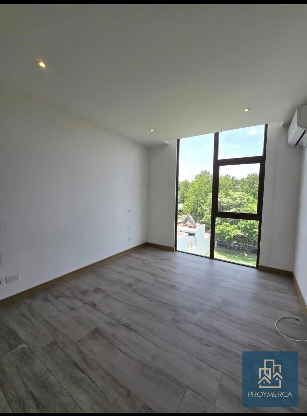 Amplio Apartamento en Alquiler zona 16 — Apartamento en Alquiler en Zona 16, Guatemala, Ciudad — foto 7 de 13