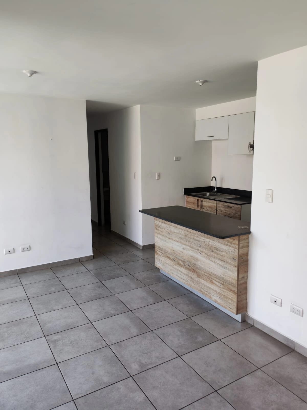 Apartamento en Venta Zona 11 Mariscal REMATE BANCARIO — Apartamento en Venta en Zona 11, Guatemala, Ciudad — foto 10 de 17