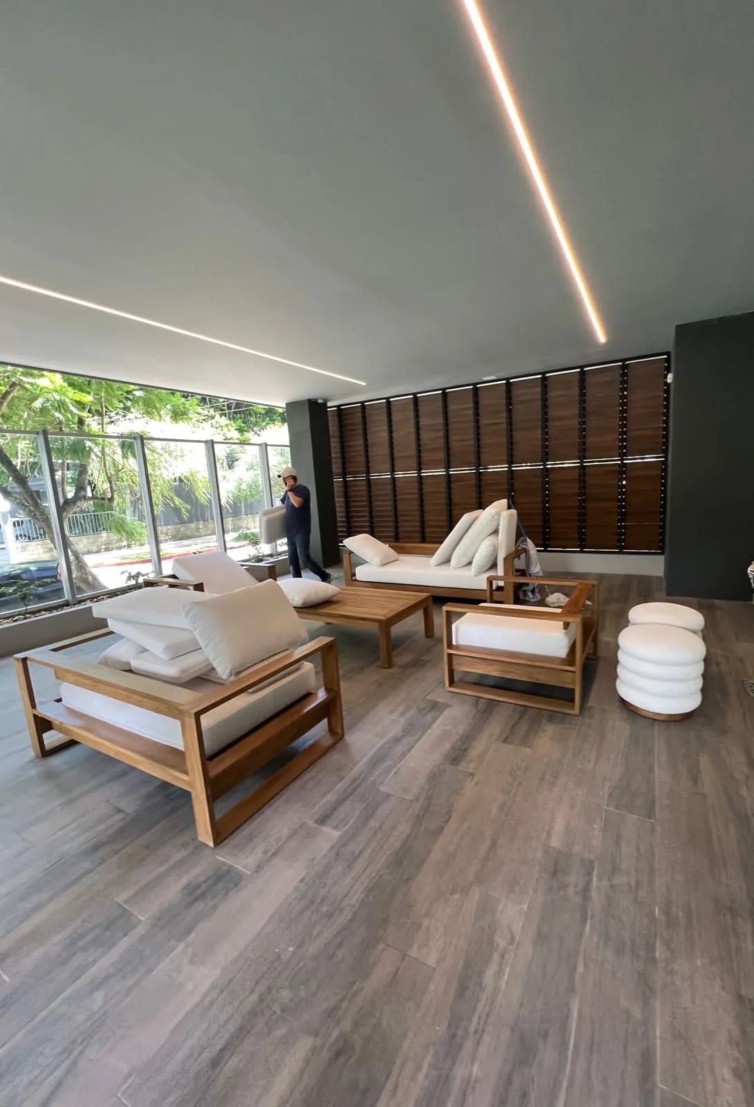 Rento apartamento en Zona 10 CERCA FONTABELLA EDIFICIO DE LUJO — Apartamento en Alquiler en Vasanta, Zona 10, Guatemala, Ciudad — foto 11 de 17