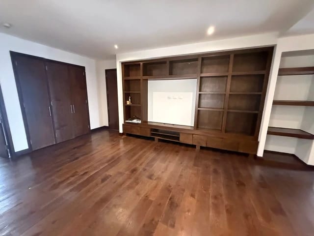 Vendo Apartamento Tiffany 5ta Avenida — Apartamento en Venta en Tiffany 5ta Avenida, Zona 14, Guatemala, Ciudad — foto 9 de 17